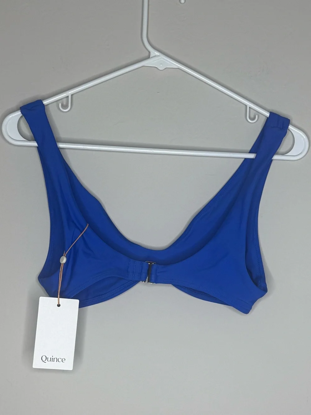 Quince Italian Plunge Bikini Top Electric Blue nwt size small beach vacation